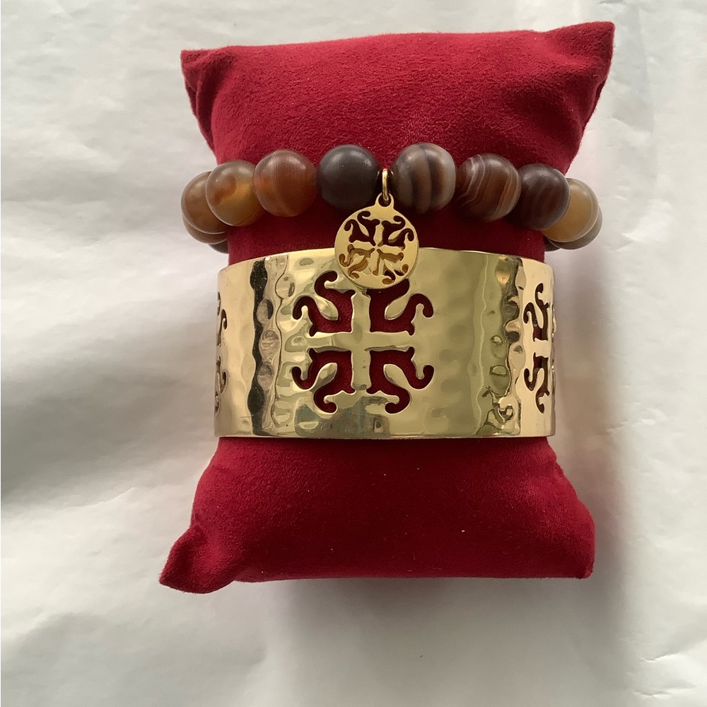 Cuff Of The Month Dec. 2015